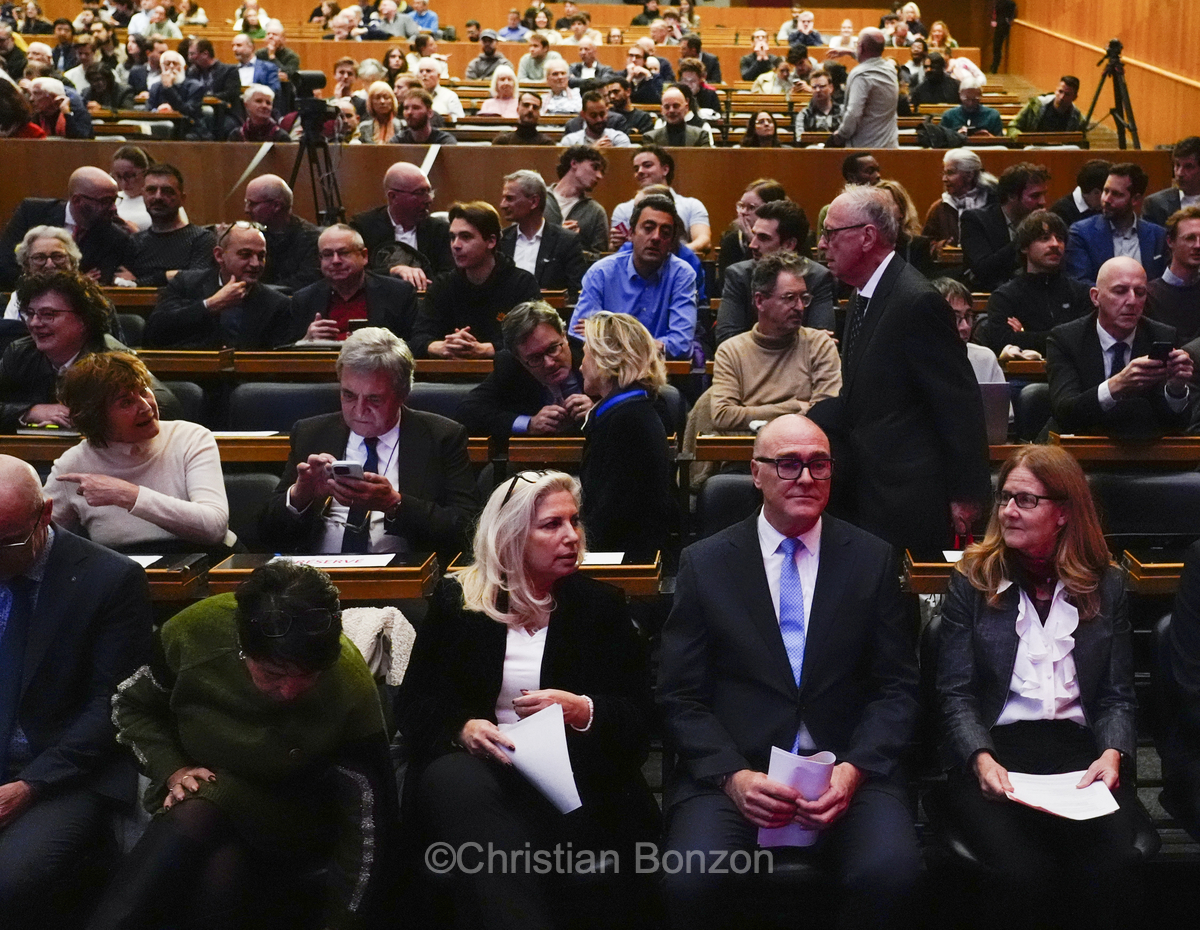 Fte MulticultureConfrence sur les relations bilatrales entre la Suisse et l'Union Europenne  Uni Dufour avec le Conseiller fdral Martin Pfister lle
