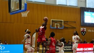 Les Lions de Genve sÕimposent face  Massagno au Pommier