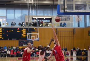 Les Lions de Genve sÕimposent face  Massagno au Pommier