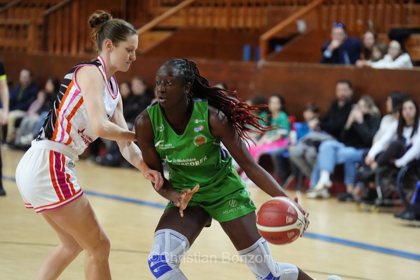 Genve LPO renverse Pully et file en finale (80-69)