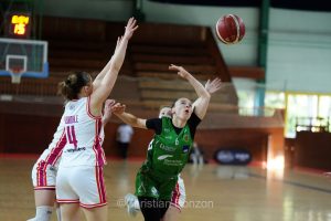 Genve LPO renverse Pully et file en finale (80-69)