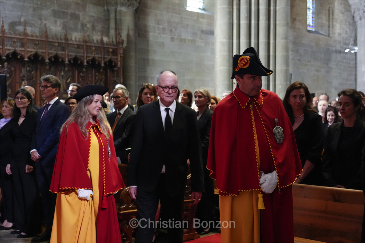 Justice genevoise: le temps du serment pour les magistrats lus
