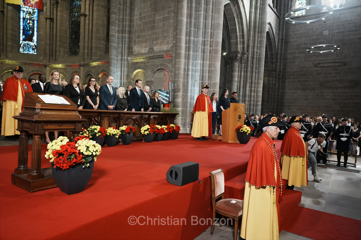 Justice genevoise: le temps du serment pour les magistrats lus
