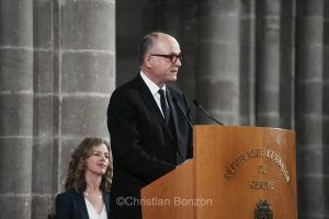 Justice genevoise: le temps du serment pour les magistrats lus