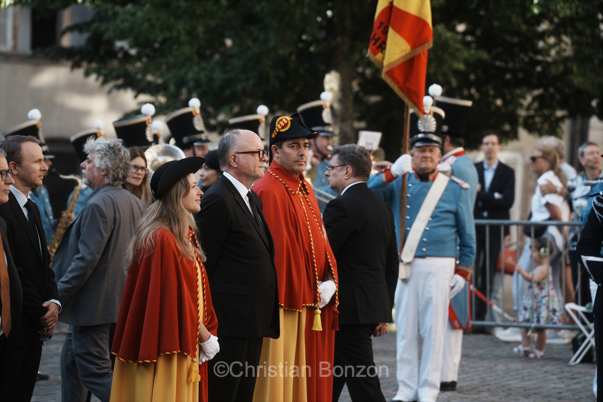 Justice genevoise: le temps du serment pour les magistrats lus