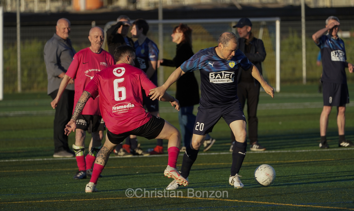 FC PLO (pan-les-Ouates)ont retrouv le plaisir du jeu face au FC Varits (2-4), f